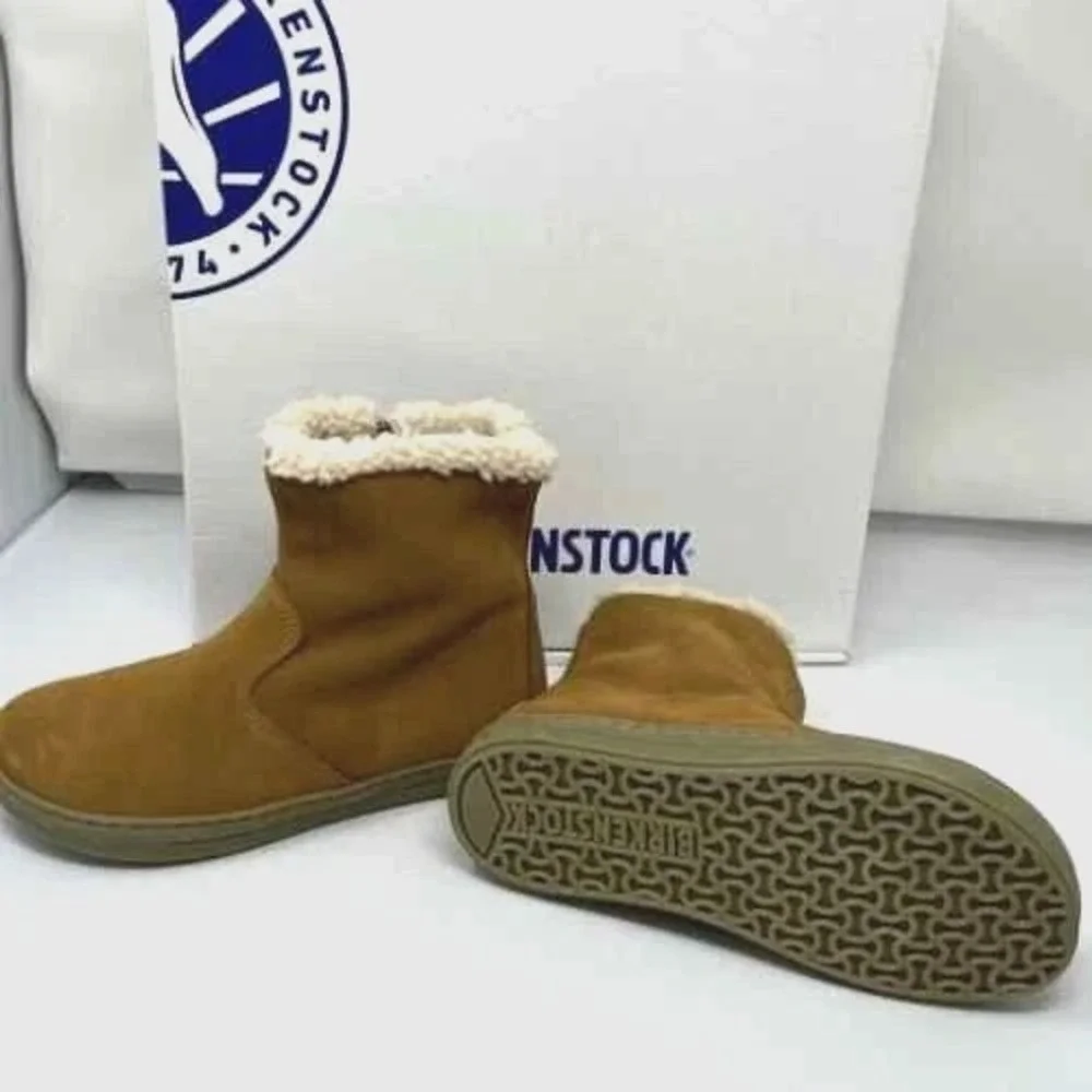 Birkenstock girls Lille Tan Suede Leather Boots - size 12 US 30 eu -retail‎ $140